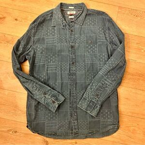 Tommy Hilfiger Men's Denim Button Down Shirt XL Indigo Wash